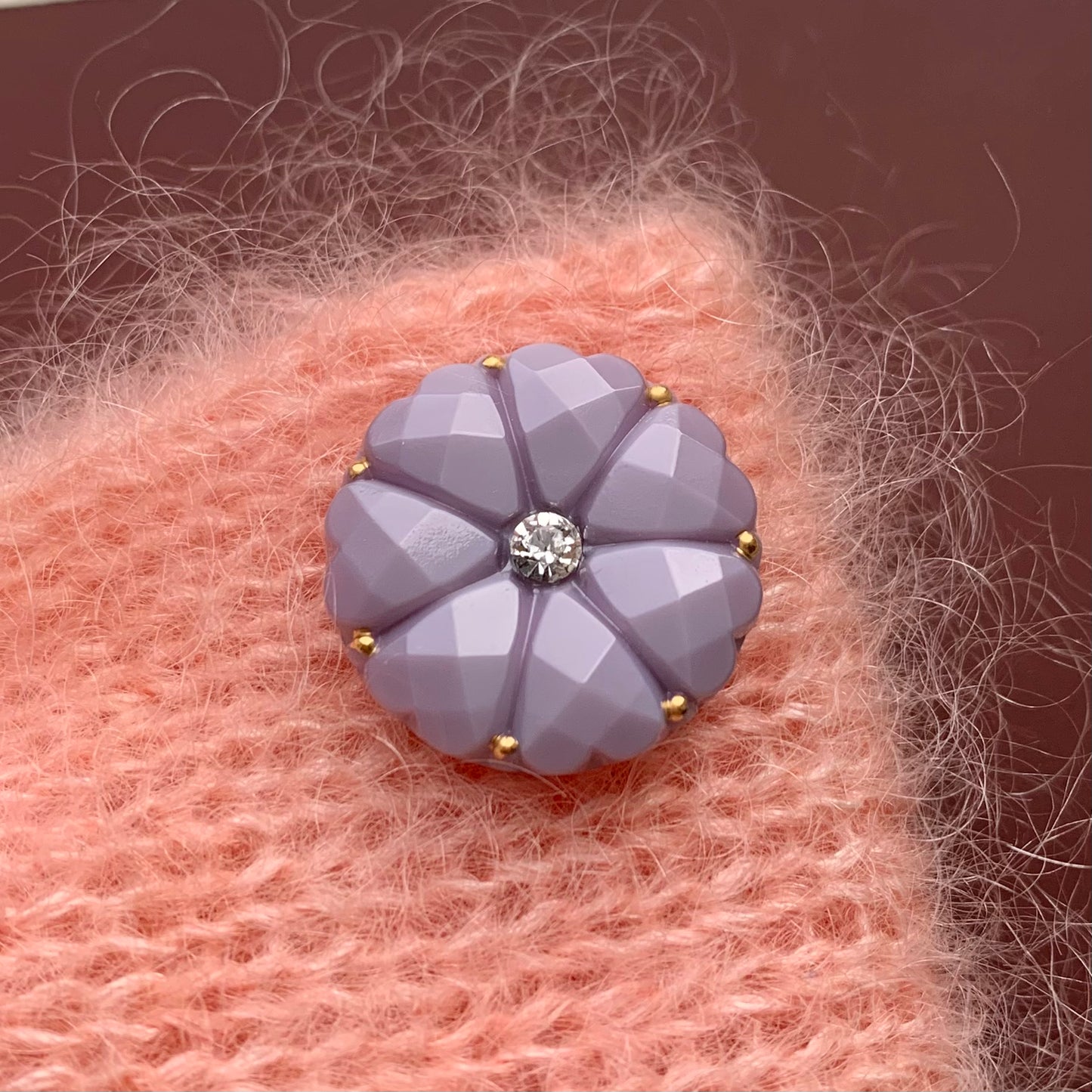 Lilla Dahlia knap 22mm med klar similisten