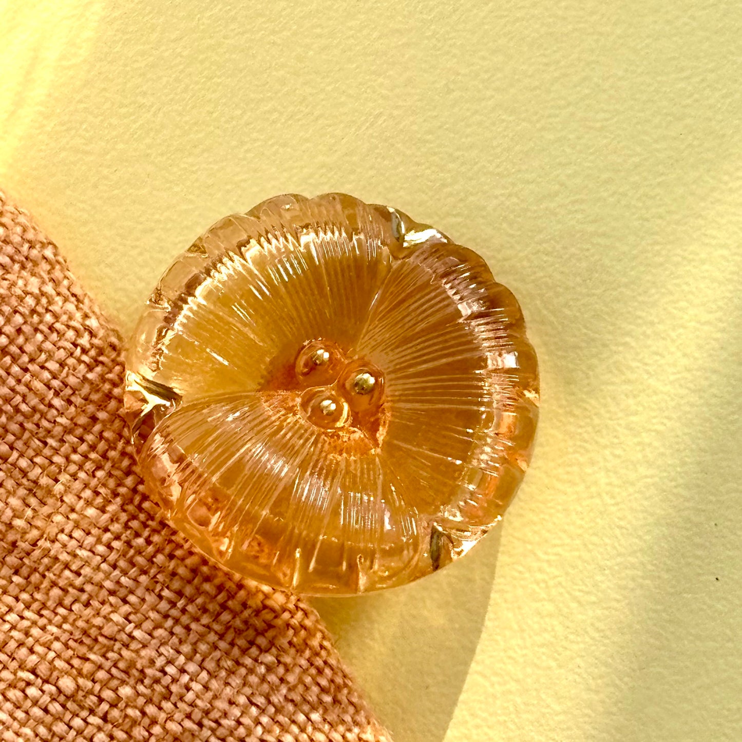 22mm - DAISY knap - Rosa, Guld