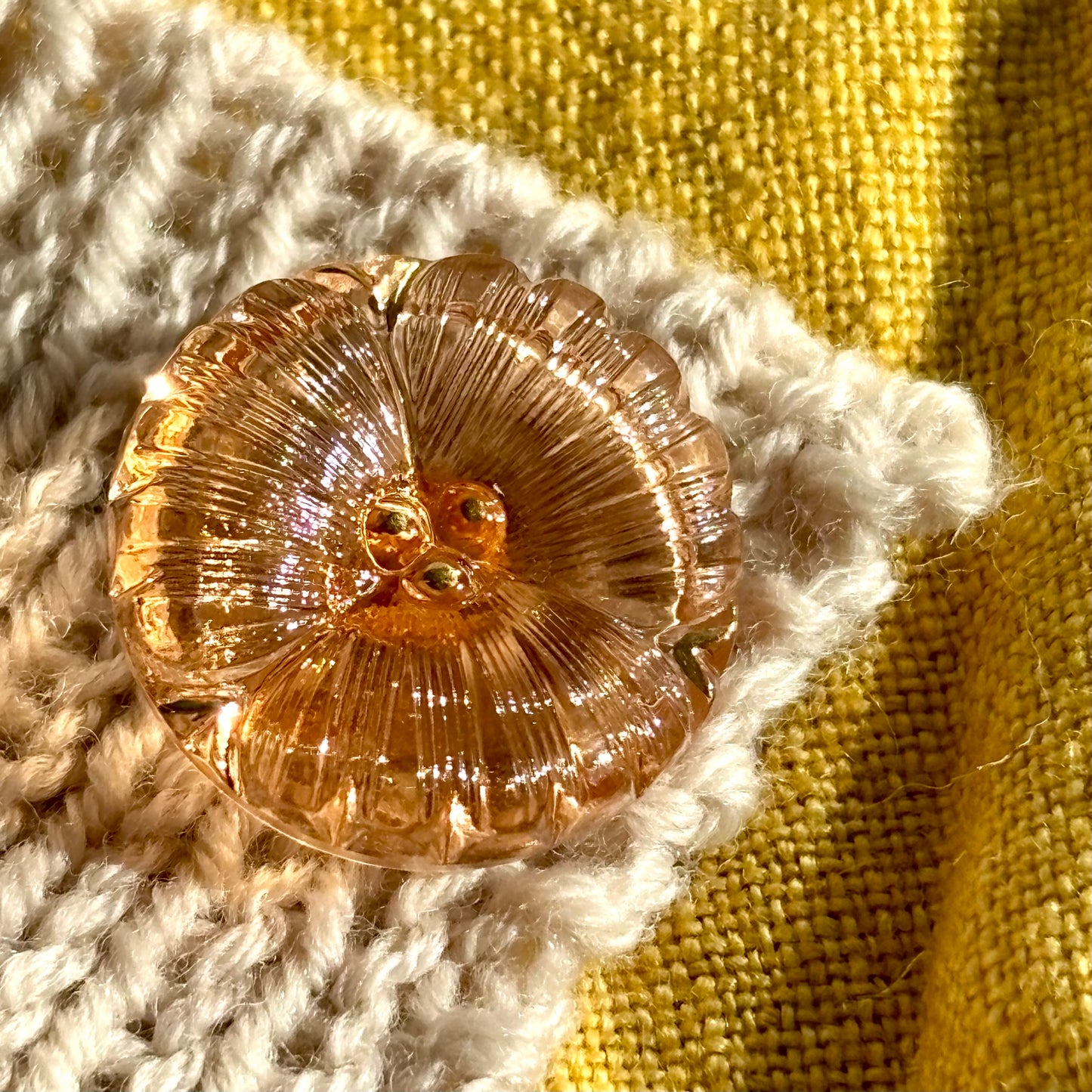 22mm - DAISY knap - Rosa, Guld