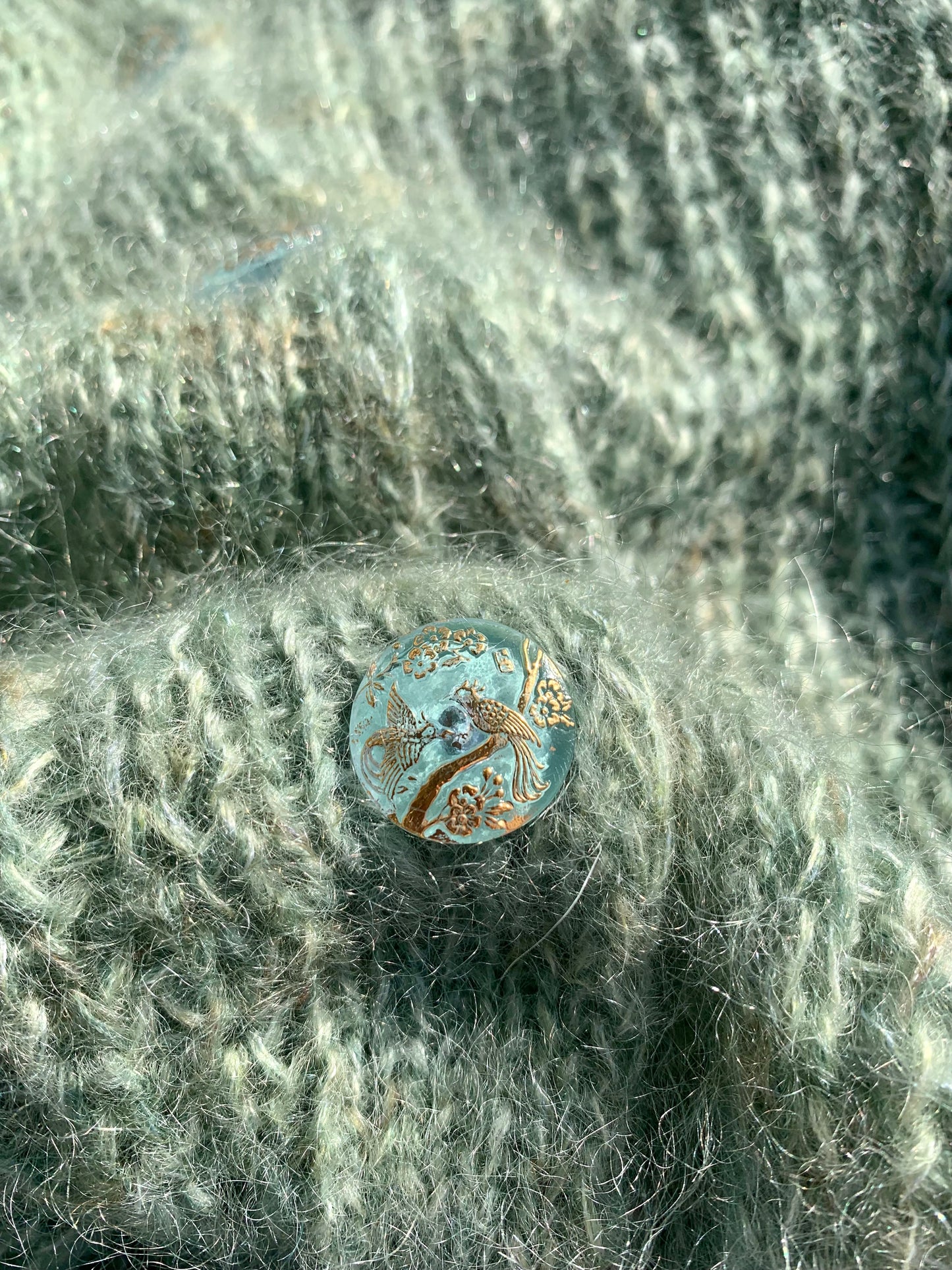 glasknap nattergal grøn med guld 22mm