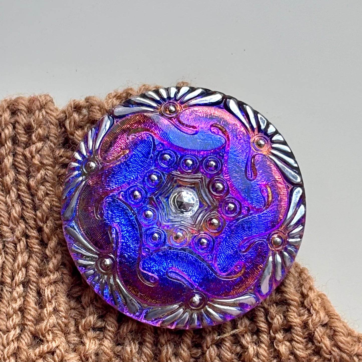 42mm - DAGMAR knap - Lilla multi, Sølv