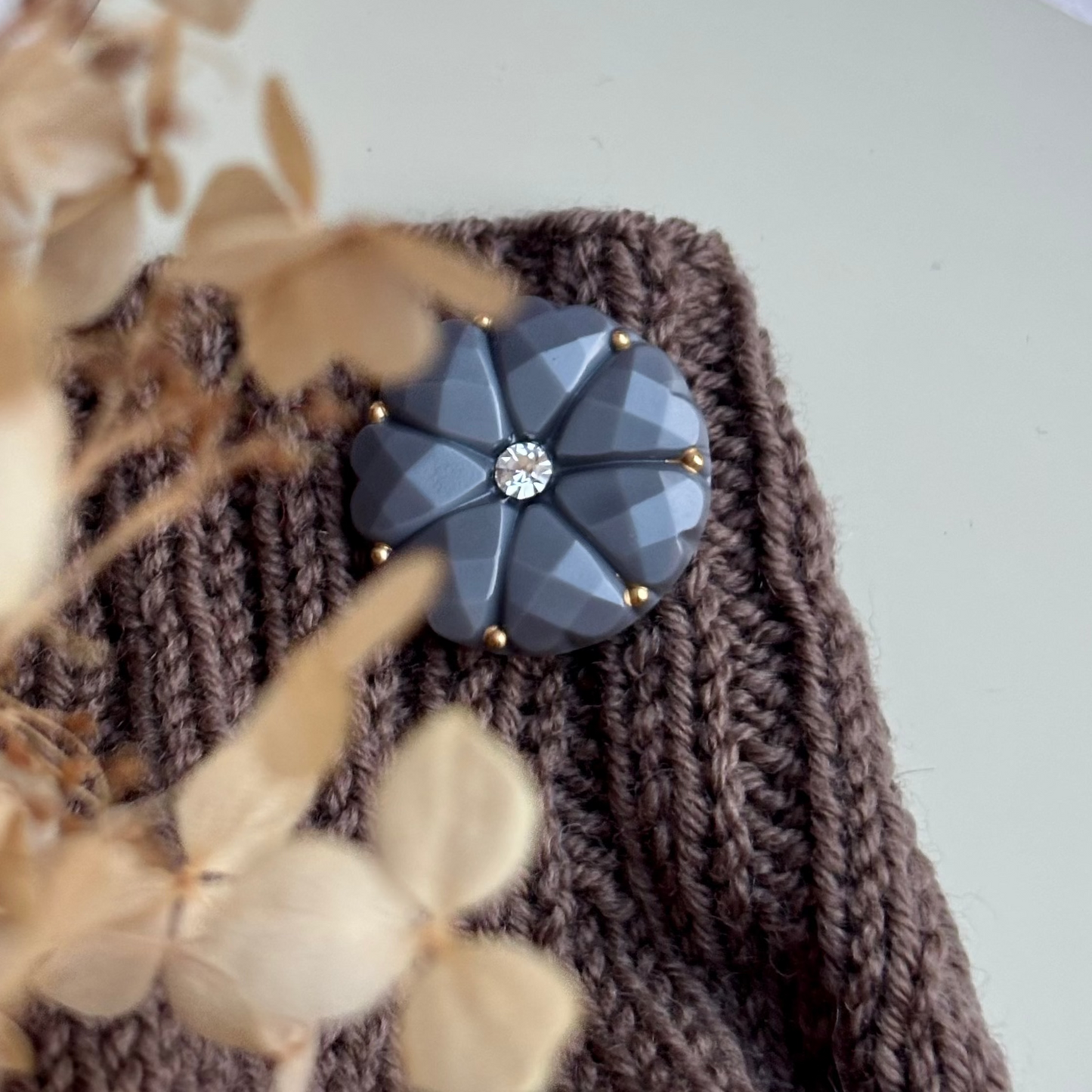 koksgrå dahlia glasknap guld dot klar similisten 22mm