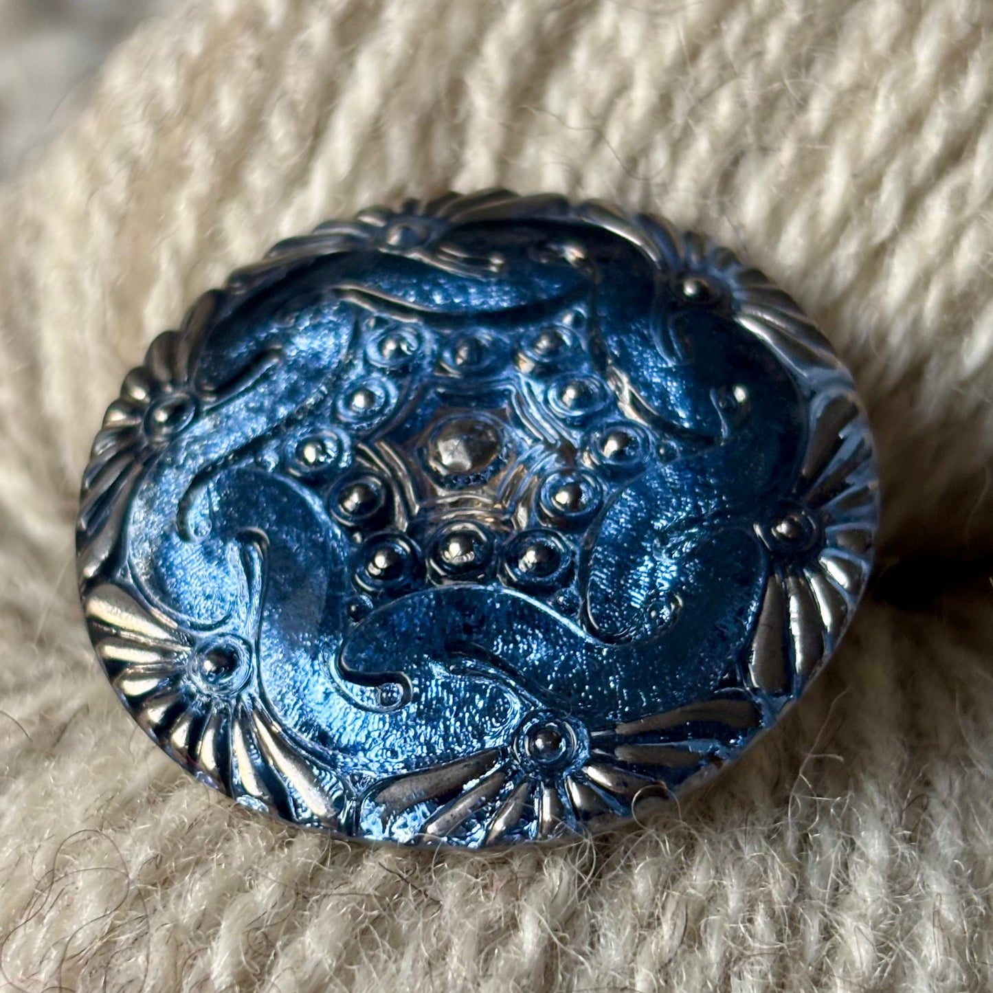 glasknap 42mm blå sølv