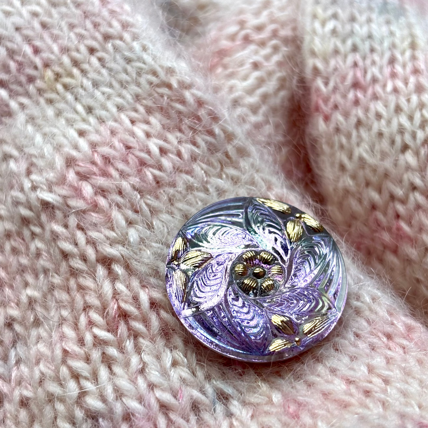 26mm - SAKURA knap - klar, pastel, Guld