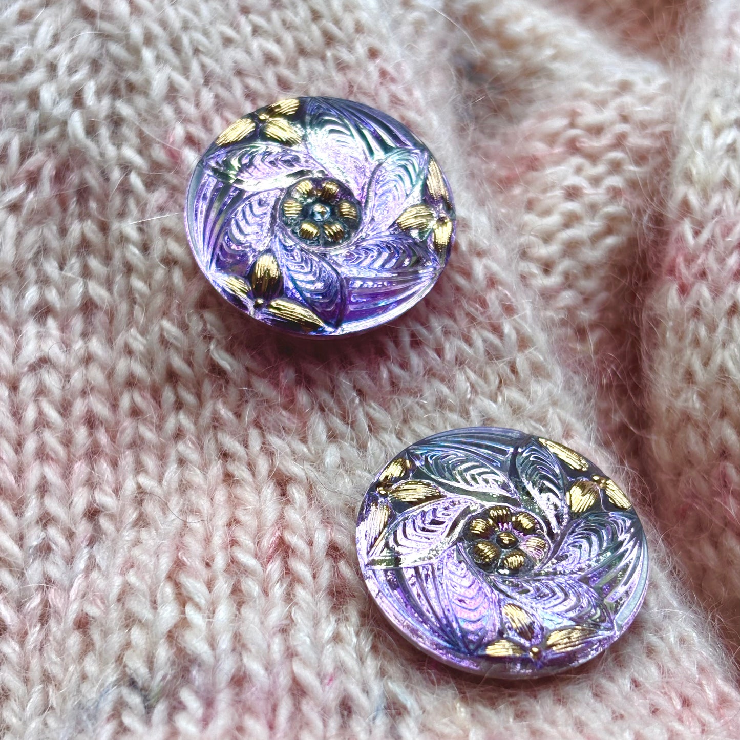 26mm - SAKURA knap - klar, pastel, Guld