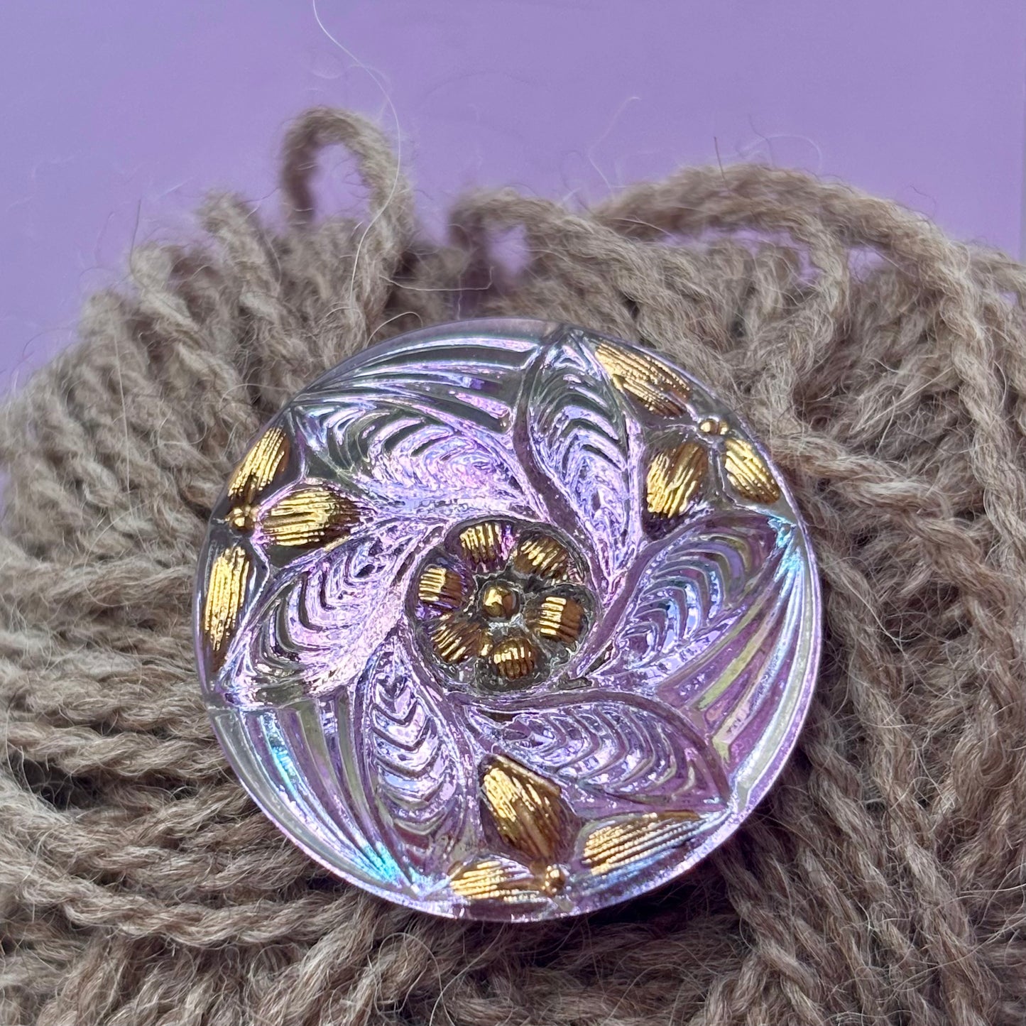 26mm - SAKURA knap - klar, pastel, Guld