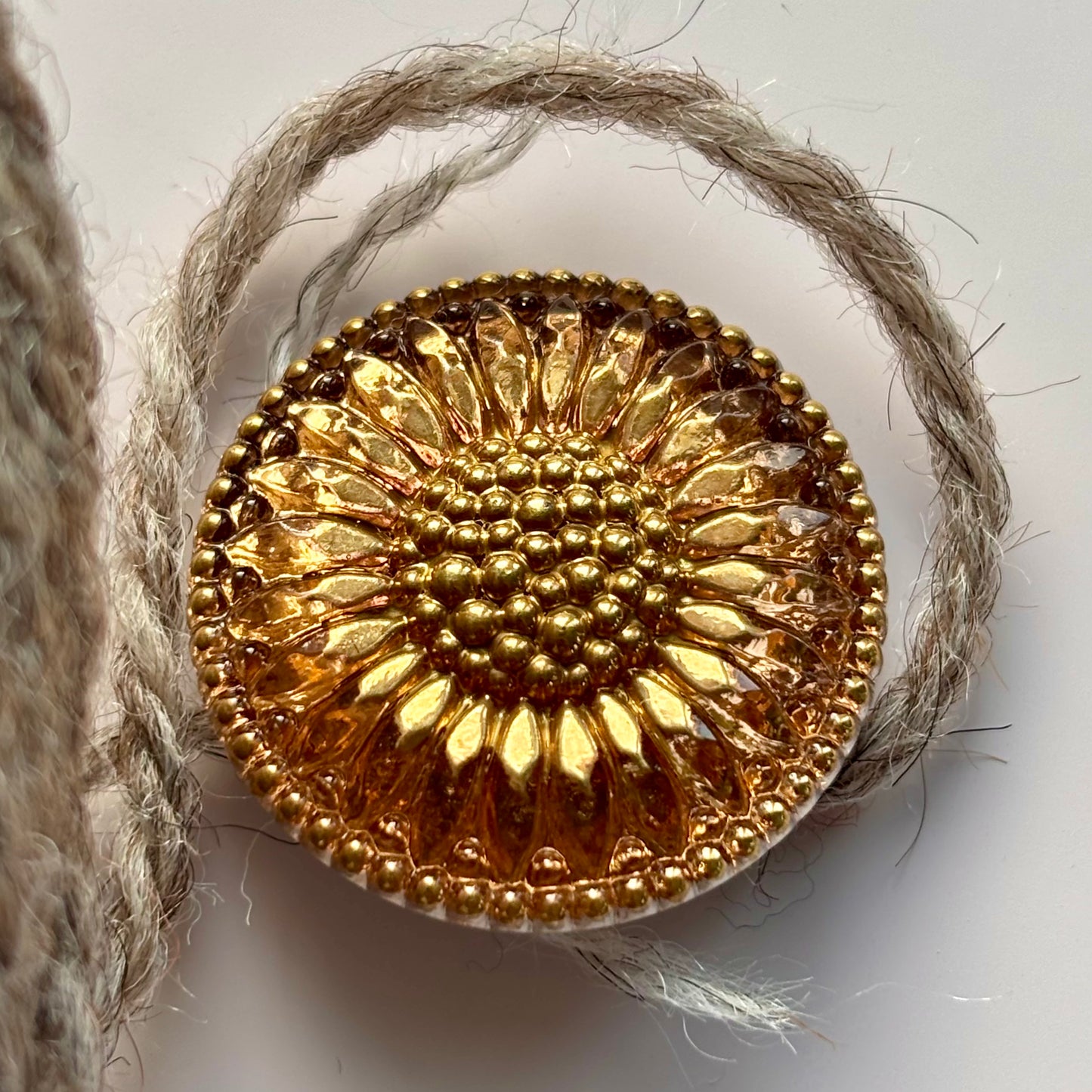 solsikke glasknap stor guld 26mm 