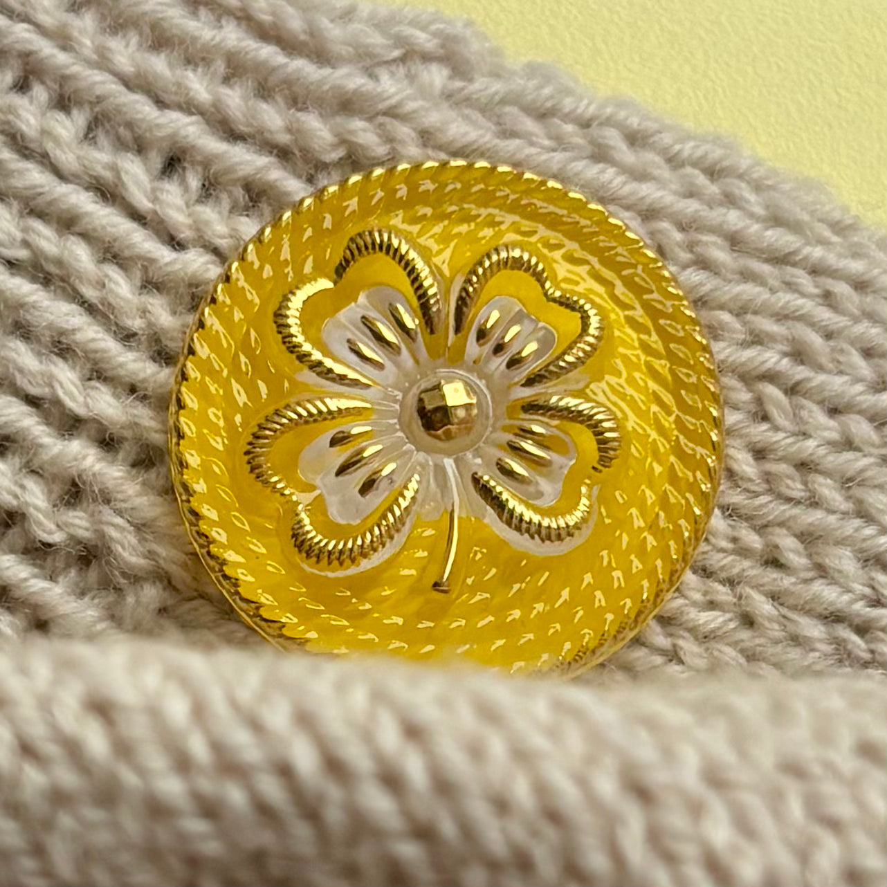 kløver glasknap gul guld 26mm knap 
