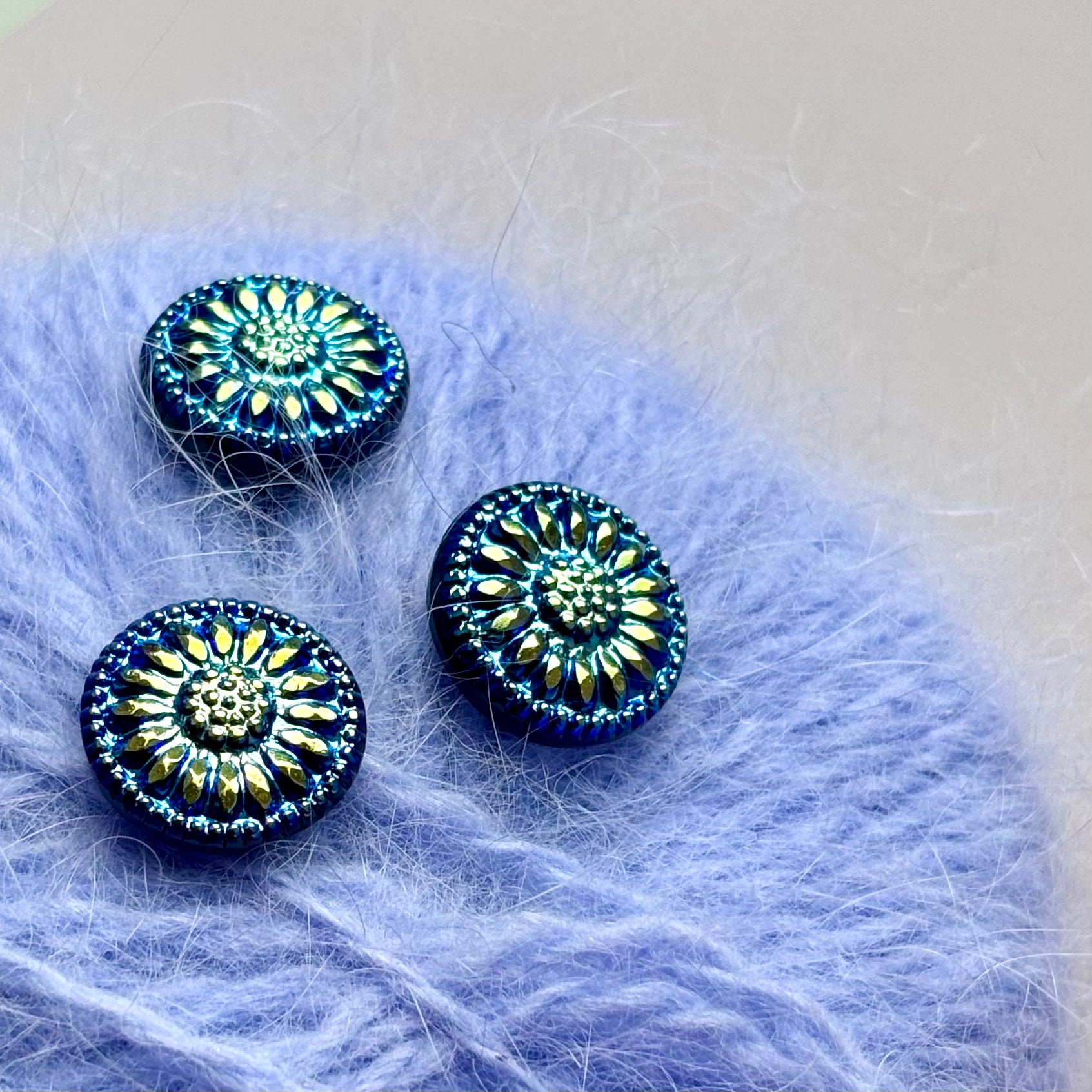 solsikke glasknap 14mm sort perlemor 