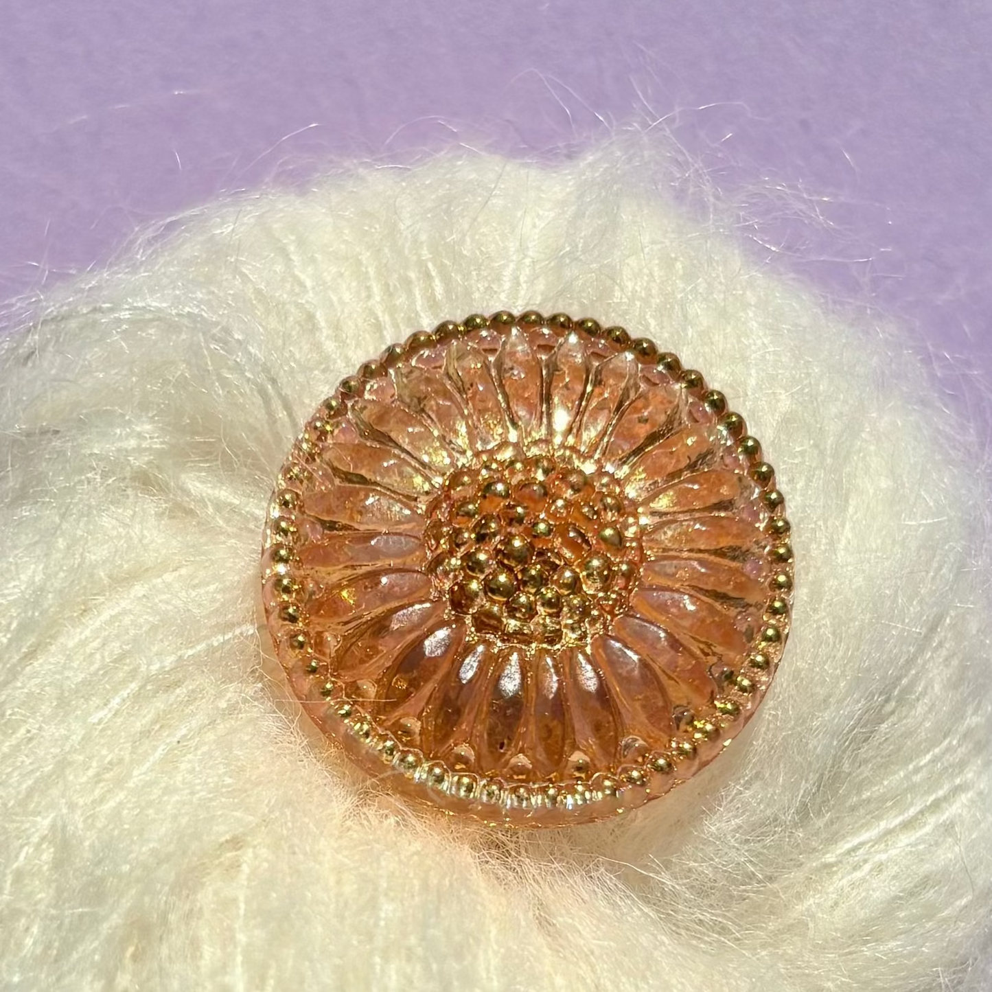 Rosa solsikke glasknap med guld detaljer 26mm 