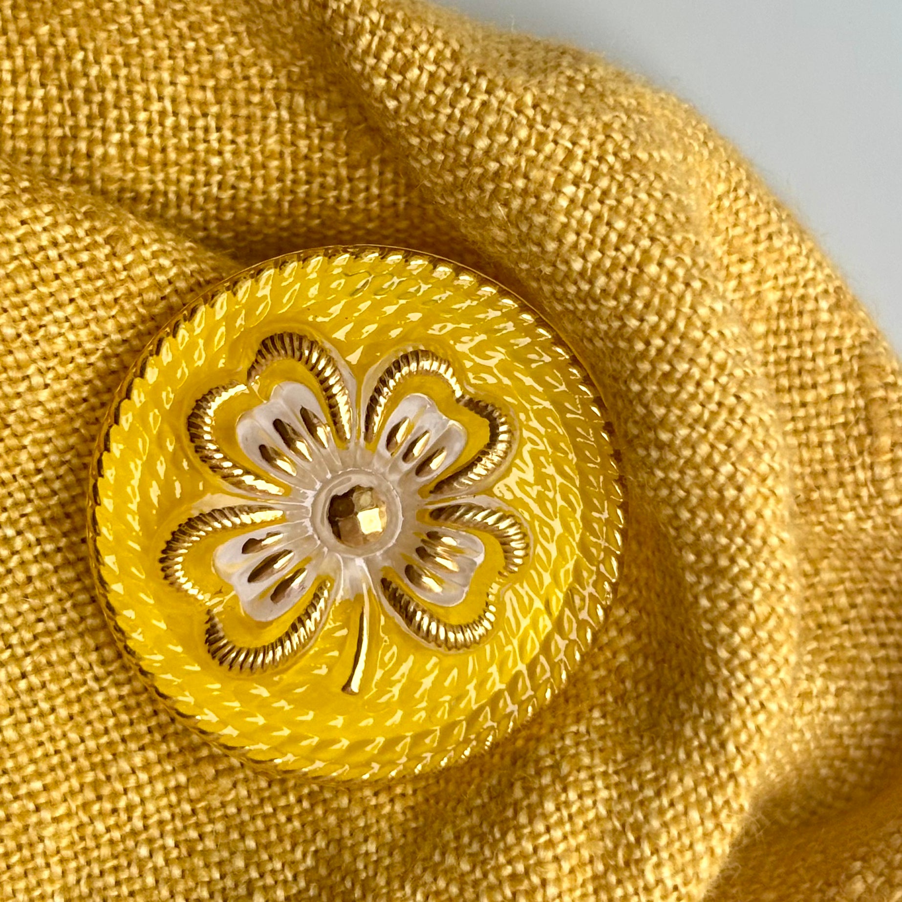 kløver glasknap gul guld 26mm knap 