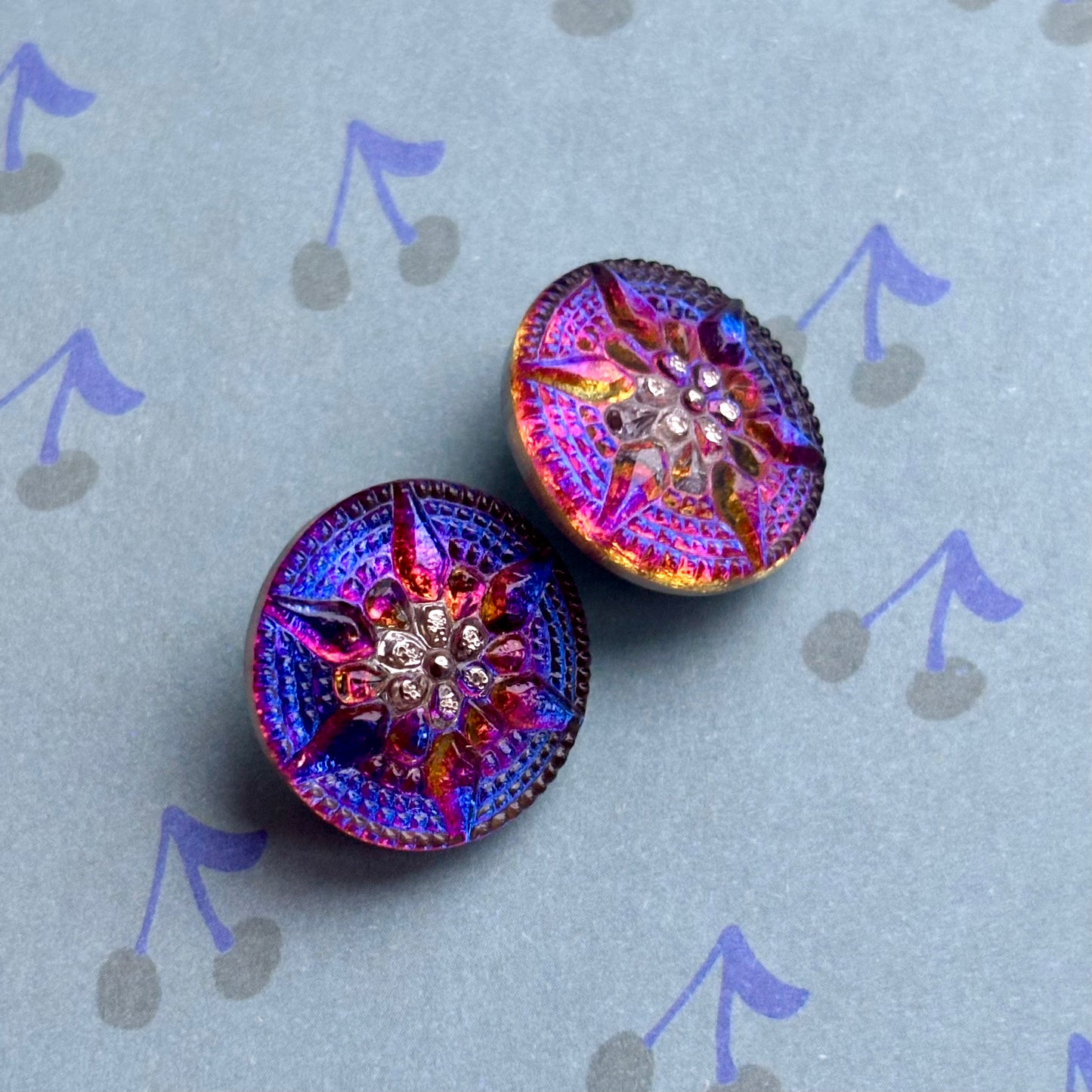 glasknap riga 18mm lille knap multi blå lilla sølv 