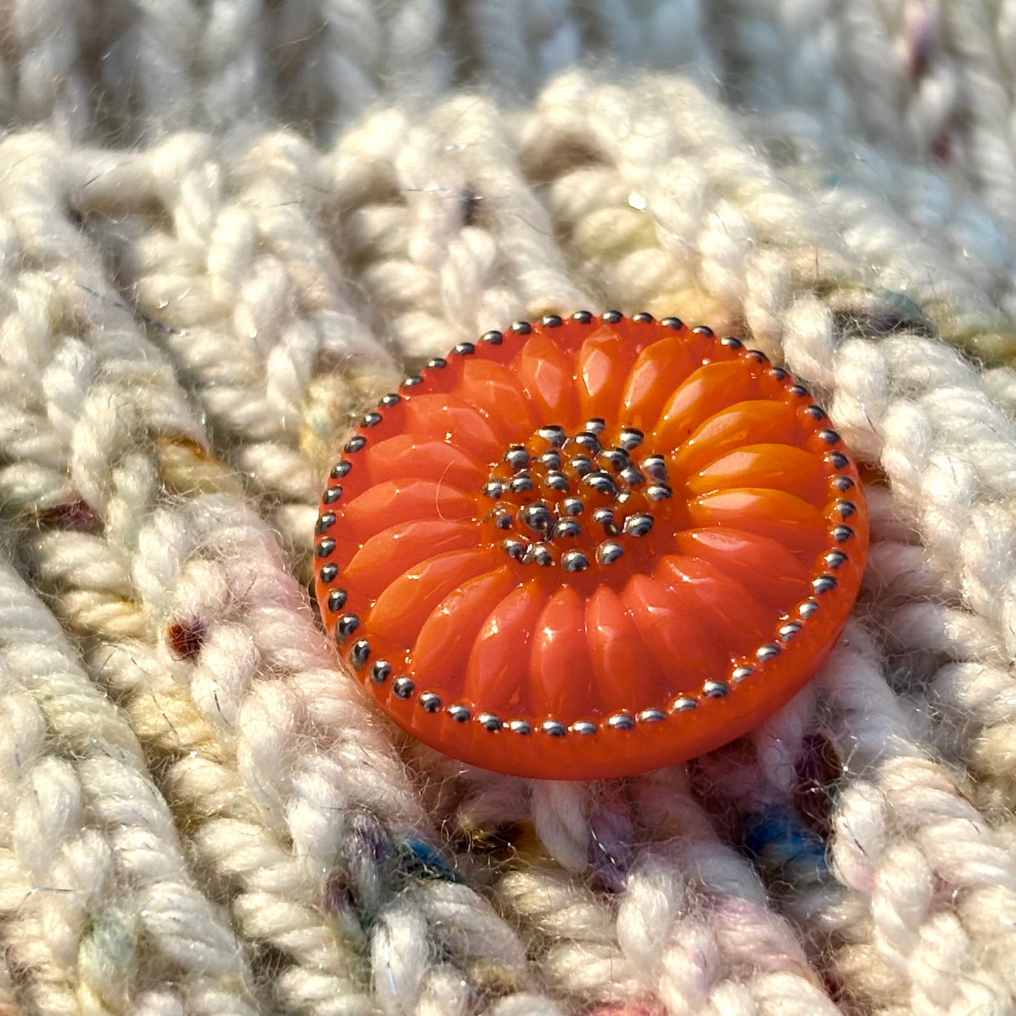 solsikke knap orange soelv 22mm 